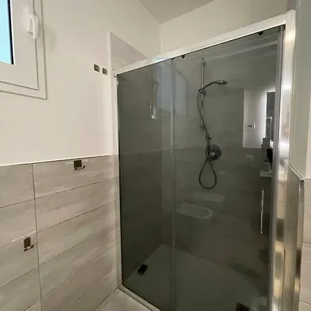 Palm 80 Mt Dal Mare E Comodo Per Venezia Lido di Jesolo