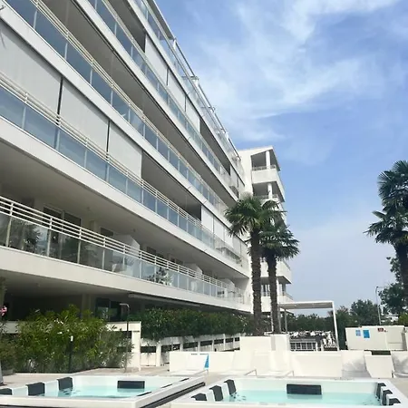 Palm 80 Mt Dal Mare E Comodo Per Venezia
